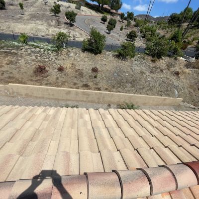 Tile Roof Cleaning & Painting: Fallbrook, CA