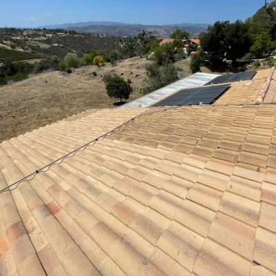 Tile Roof Cleaning & Painting: Fallbrook, CA